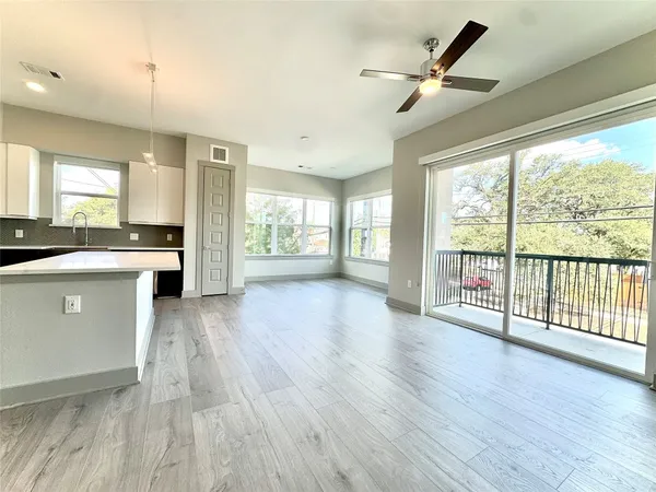$3,166 | 401 West 25th Street, Unit 1144, Houston, TX 77008