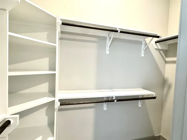 $3,166 | 401 West 25th Street, Unit 1144, Houston, TX 77008