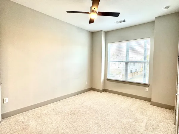 $3,166 | 401 West 25th Street, Unit 1144, Houston, TX 77008