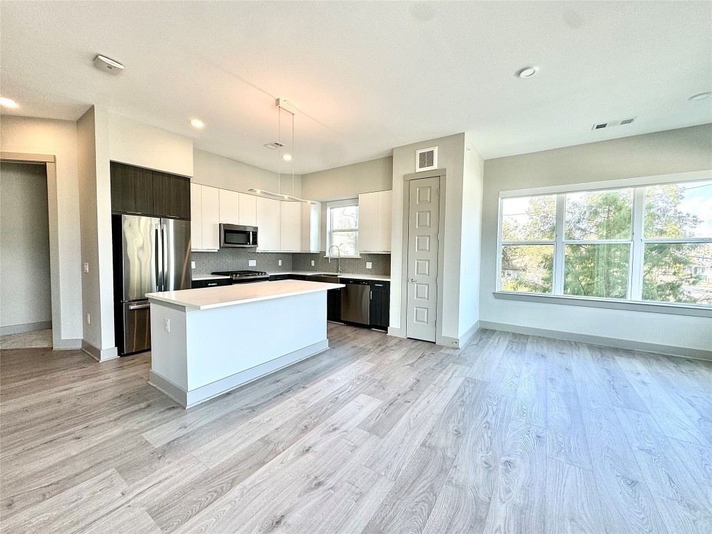 401 West 25th Street, Unit 1144 Houston, TX 77008 - Photo 2 of 19