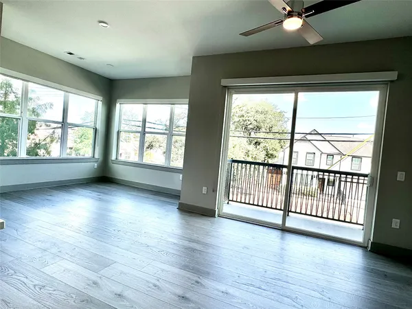 $3,166 | 401 West 25th Street, Unit 1144, Houston, TX 77008