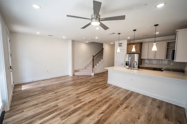 $3,095 | 10001 Turkey Creek Road, Unit 602, College Station, TX 77845