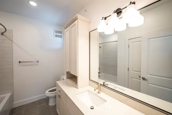 $3,095 | 10001 Turkey Creek Road, Unit 602, College Station, TX 77845