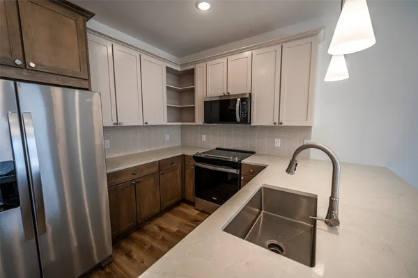 $3,095 | 10001 Turkey Creek Road, Unit 602, College Station, TX 77845