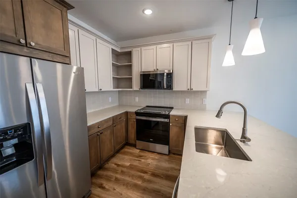 $3,095 | 10001 Turkey Creek Road, Unit 602, College Station, TX 77845