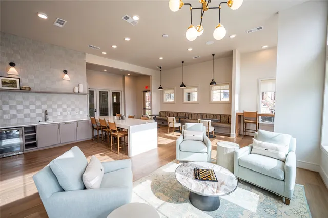 $2,975 | 10001 Turkey Creek Road, Unit 602, College Station, TX 77845