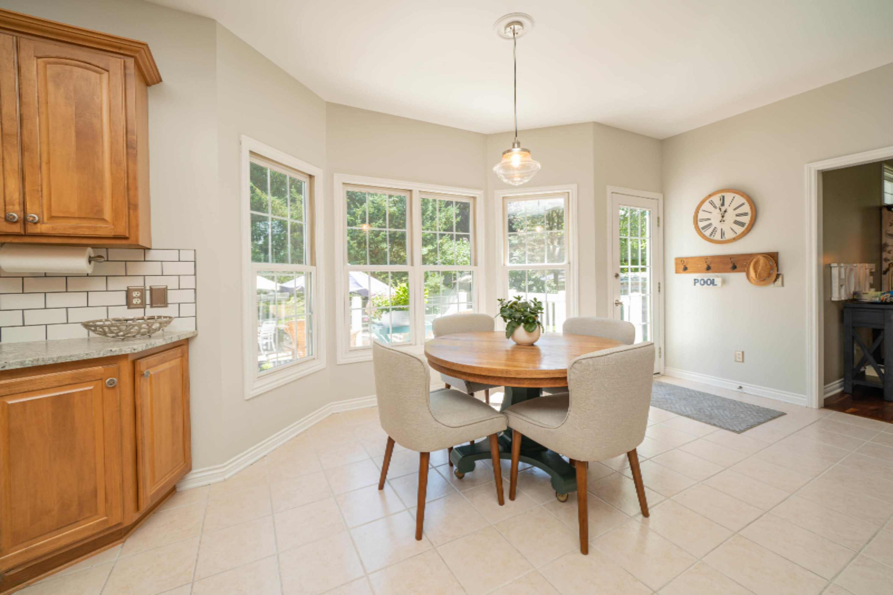 1102 Stafford Road Kalamazoo, MI 49006 - Photo 4 of 34 1102_Stafford_Rd_04