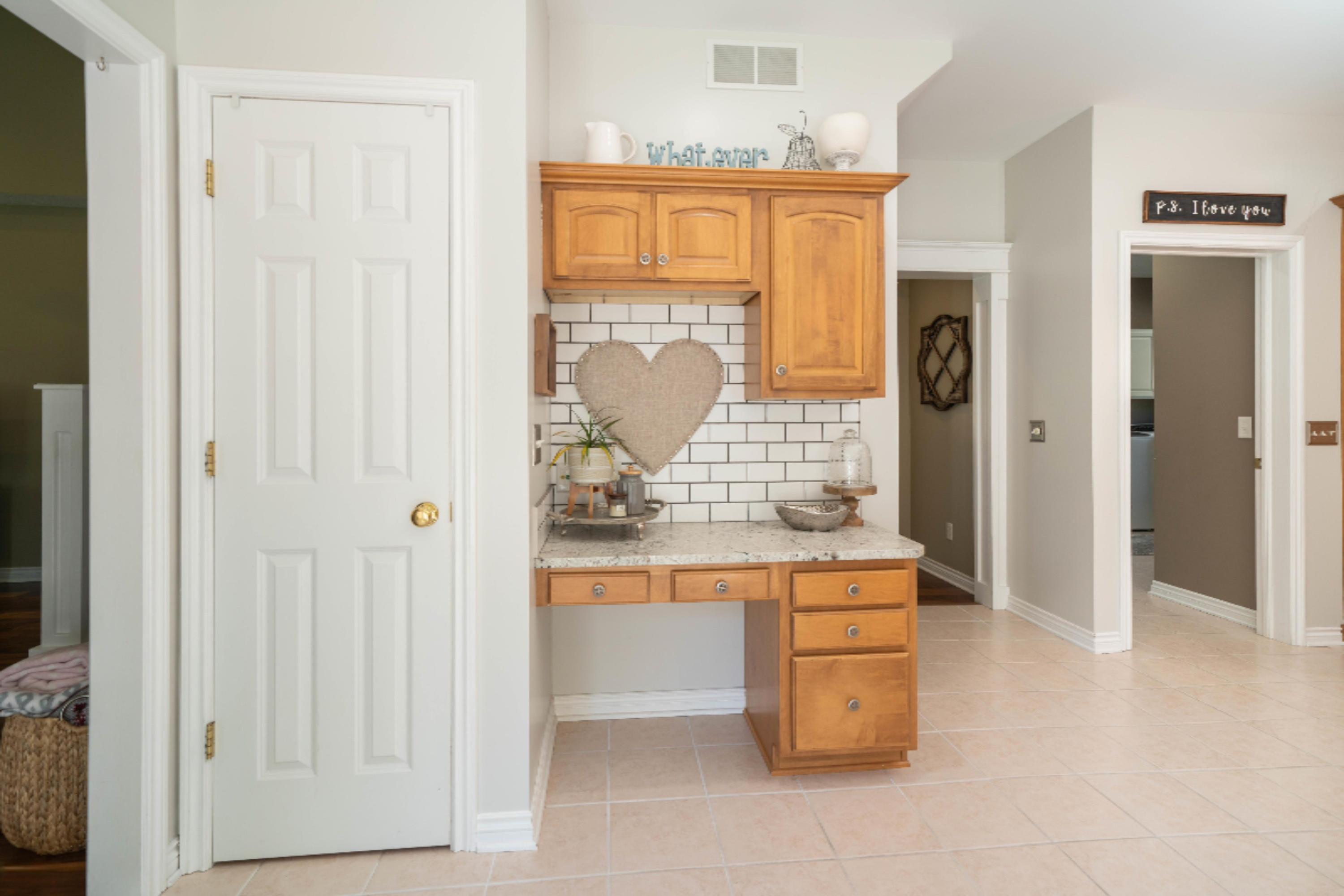 1102 Stafford Road Kalamazoo, MI 49006 - Photo 5 of 34 1102_Stafford_Rd_05