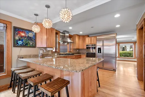 $619,000 | 4947 Estes Avenue, Skokie, IL 60077