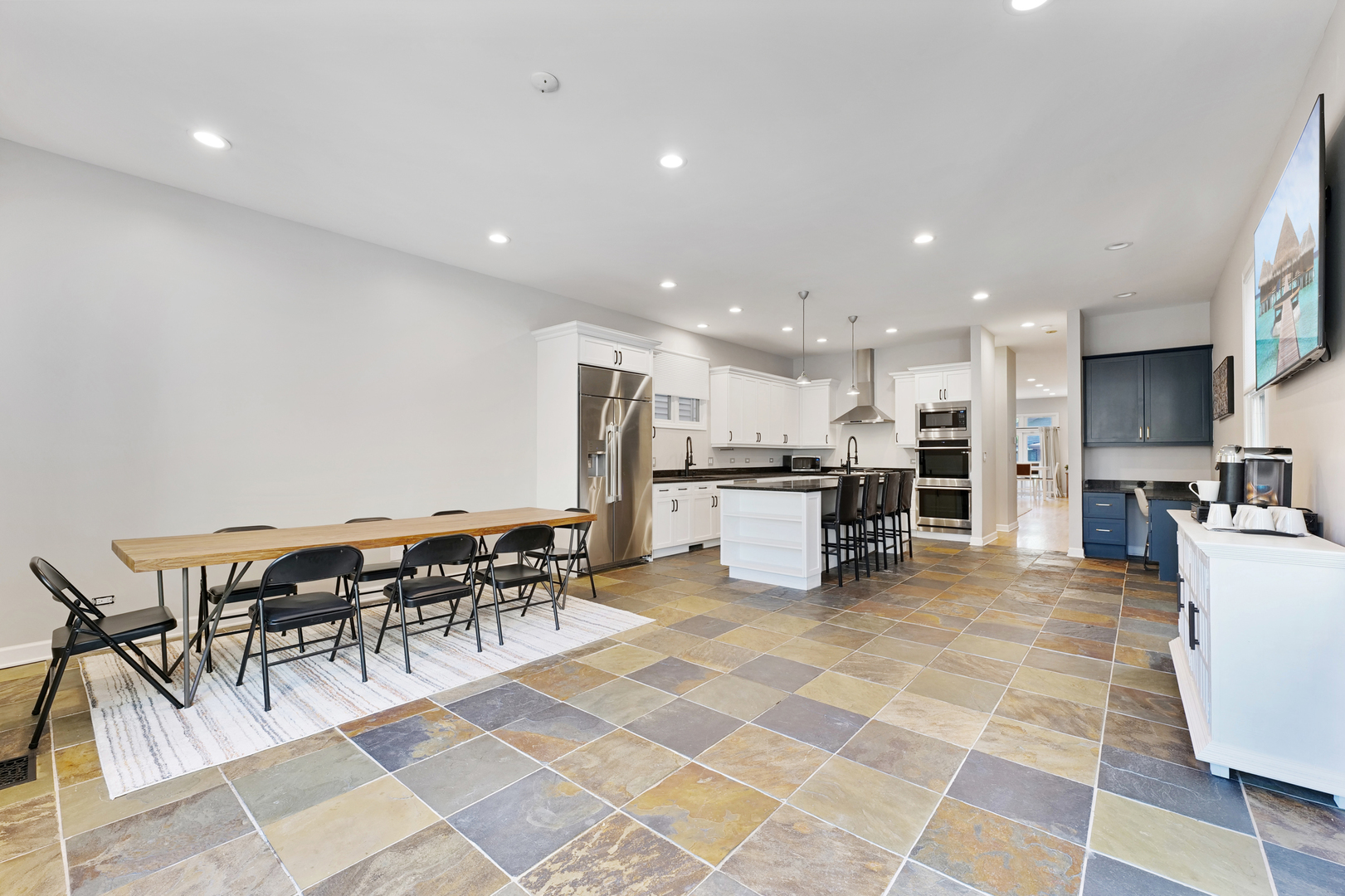 4038 West Addison Street Chicago, IL 60641 - Photo 7 of 33 a view of a dining area with furniture kitchen counter space and appliances