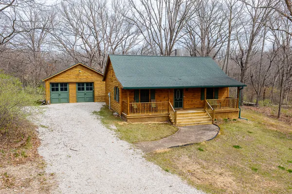 $162,000 | 121 Indian Hills Drive, Putnam, IL 61560