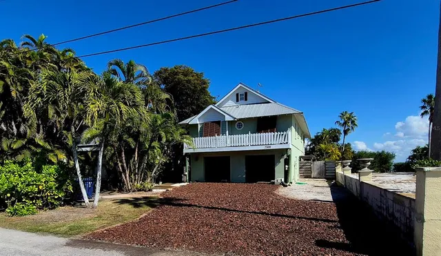 $2,395,000 | 2308 Canasta Drive, Bradenton Beach, FL 34217