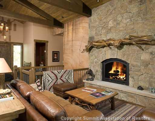 2810 Hunter's Knob Road Silverthorne, CO 80498 - Photo 3 of 12 Gallery Image 3