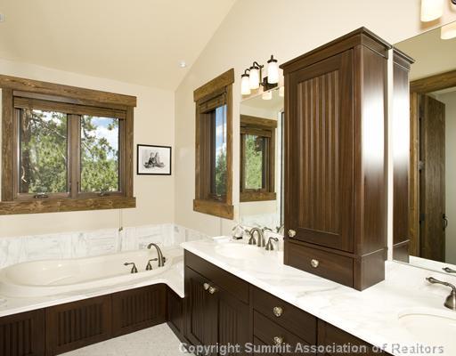 2810 Hunter's Knob Road Silverthorne, CO 80498 - Photo 8 of 12 Gallery Image 8