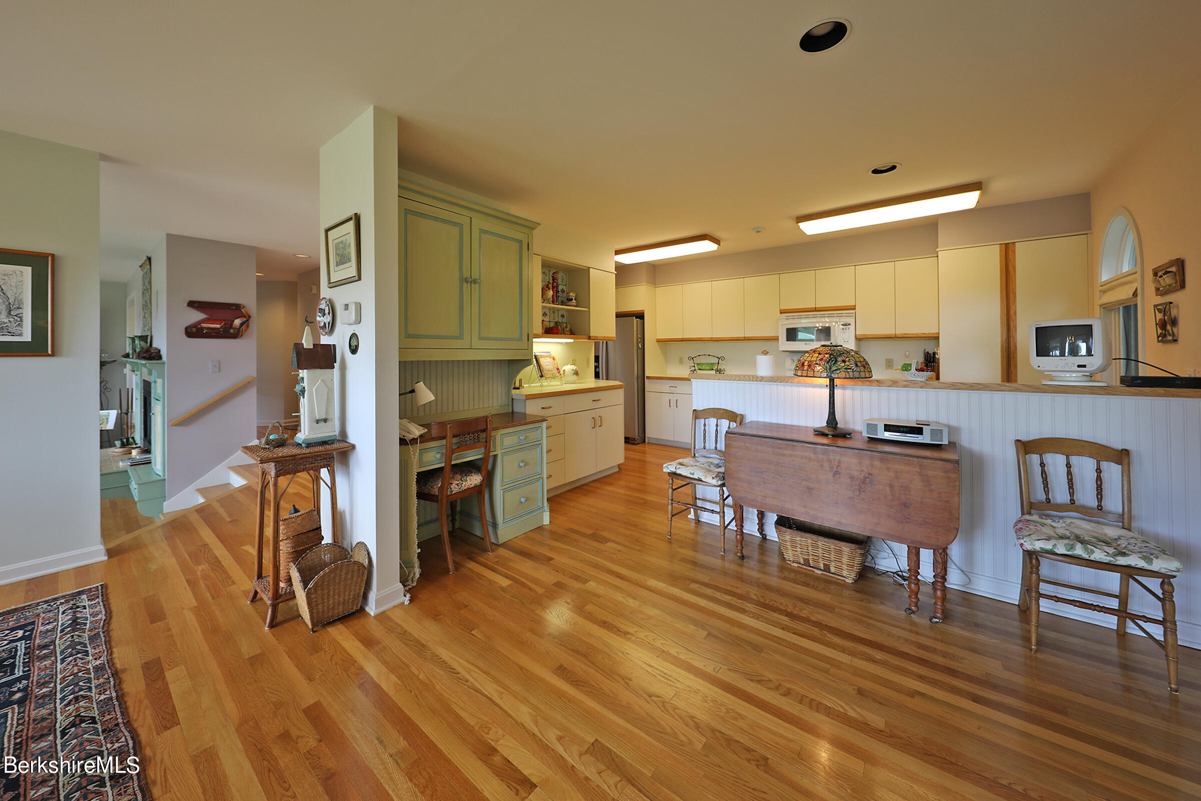 19 Hawthorne Road, Unit HV 17 Stockbridge, MA 01262 - Photo 17 of 53 VIEW FROM DINING TO KITCHEN