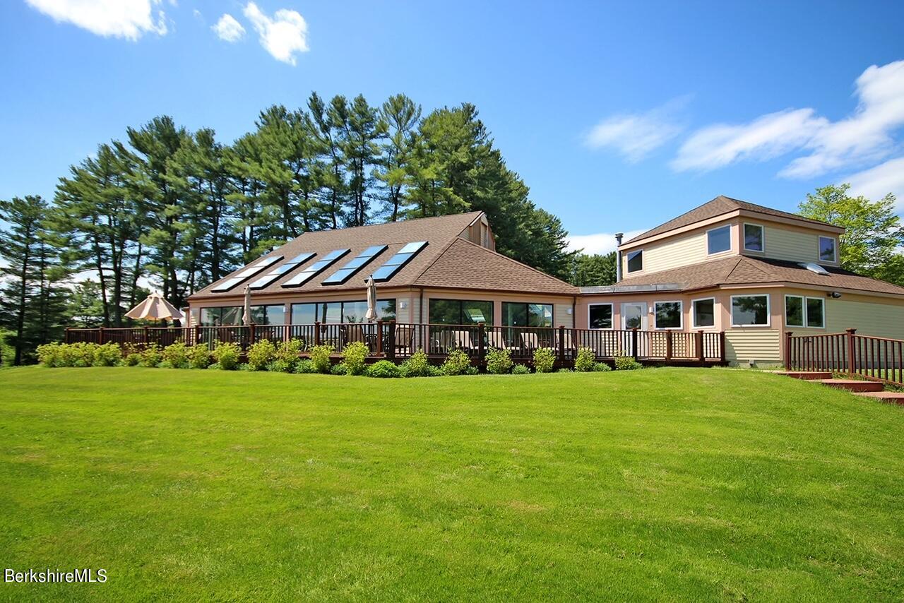 19 Hawthorne Road, Unit HV 17 Stockbridge, MA 01262 - Photo 46 of 53 ASSOCIATION CLUBHOUSE W/POOL