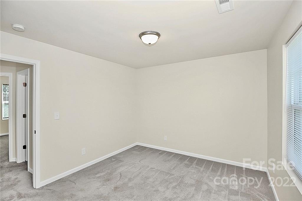 8729 Pence Road Charlotte, NC 28215 - Photo 16 of 26 a view of a room