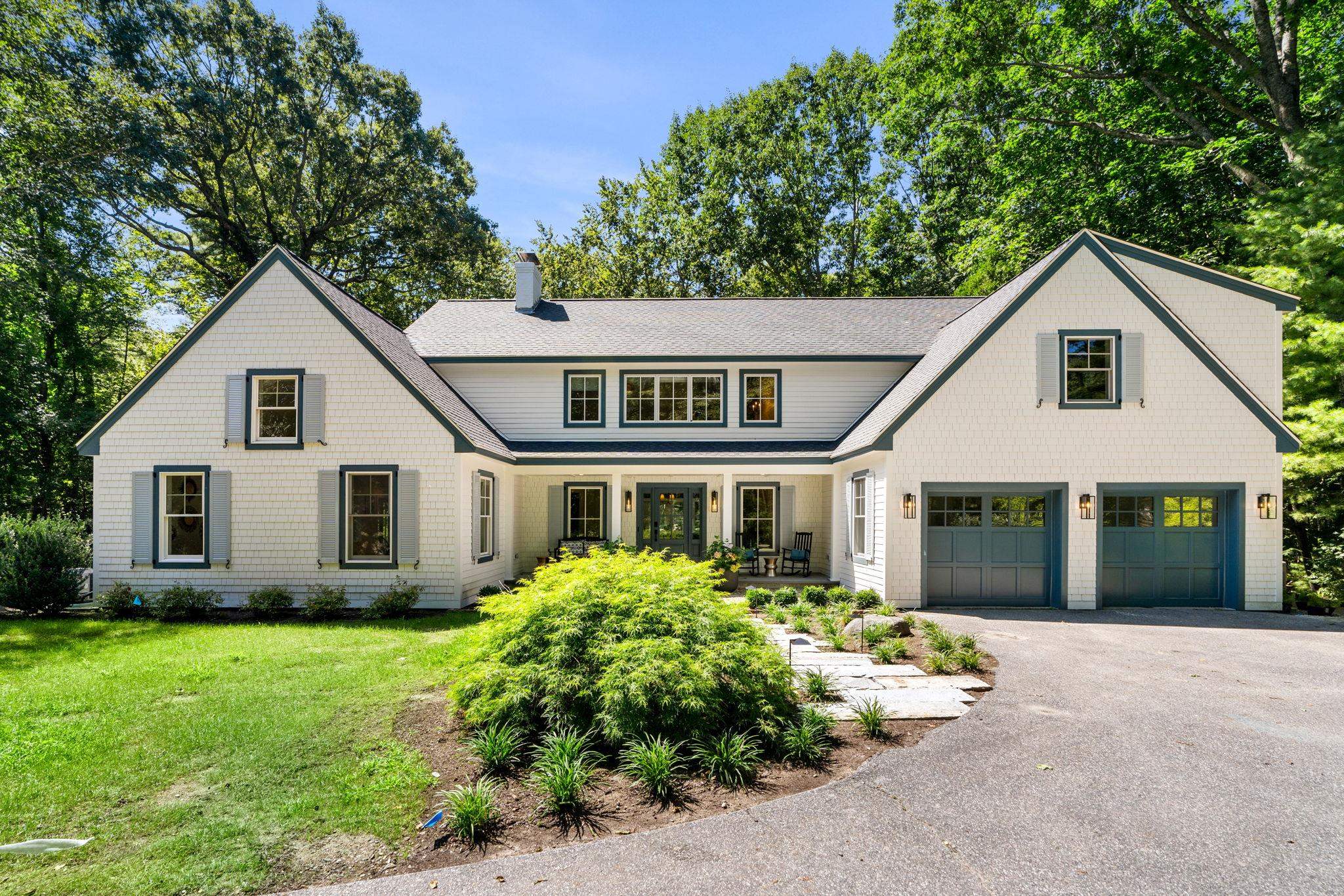 14 Chapel Road North Hampton, NH 03862 - Photo 2 of 29