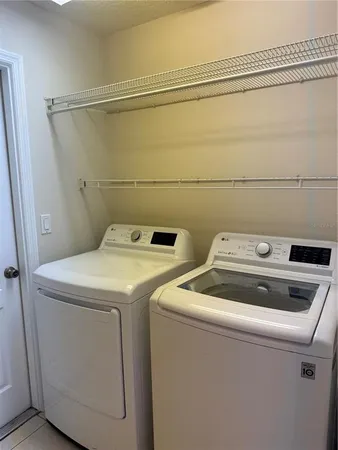 $3,300 | 4833 Post Pointe Drive, Sarasota, FL 34233