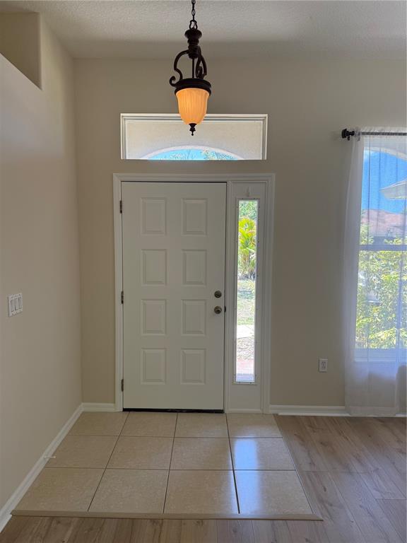 4833 Post Pointe Drive Sarasota, FL 34233 - Photo 5 of 29