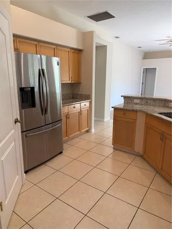 $3,300 | 4833 Post Pointe Drive, Sarasota, FL 34233