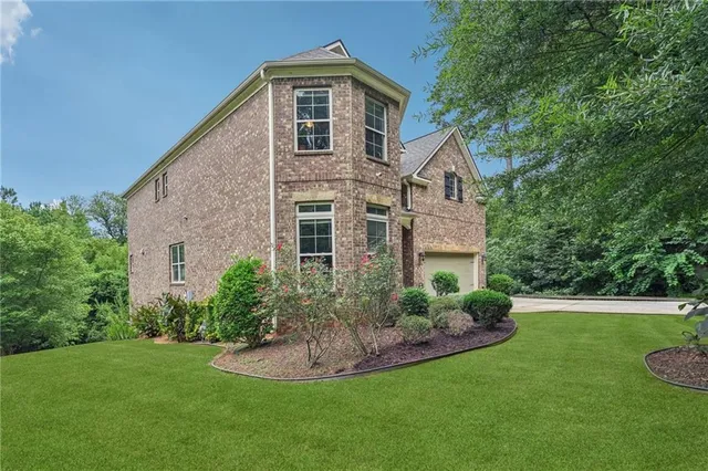 $675,000 | 336 Nottingham Drive, Marietta, GA 30066