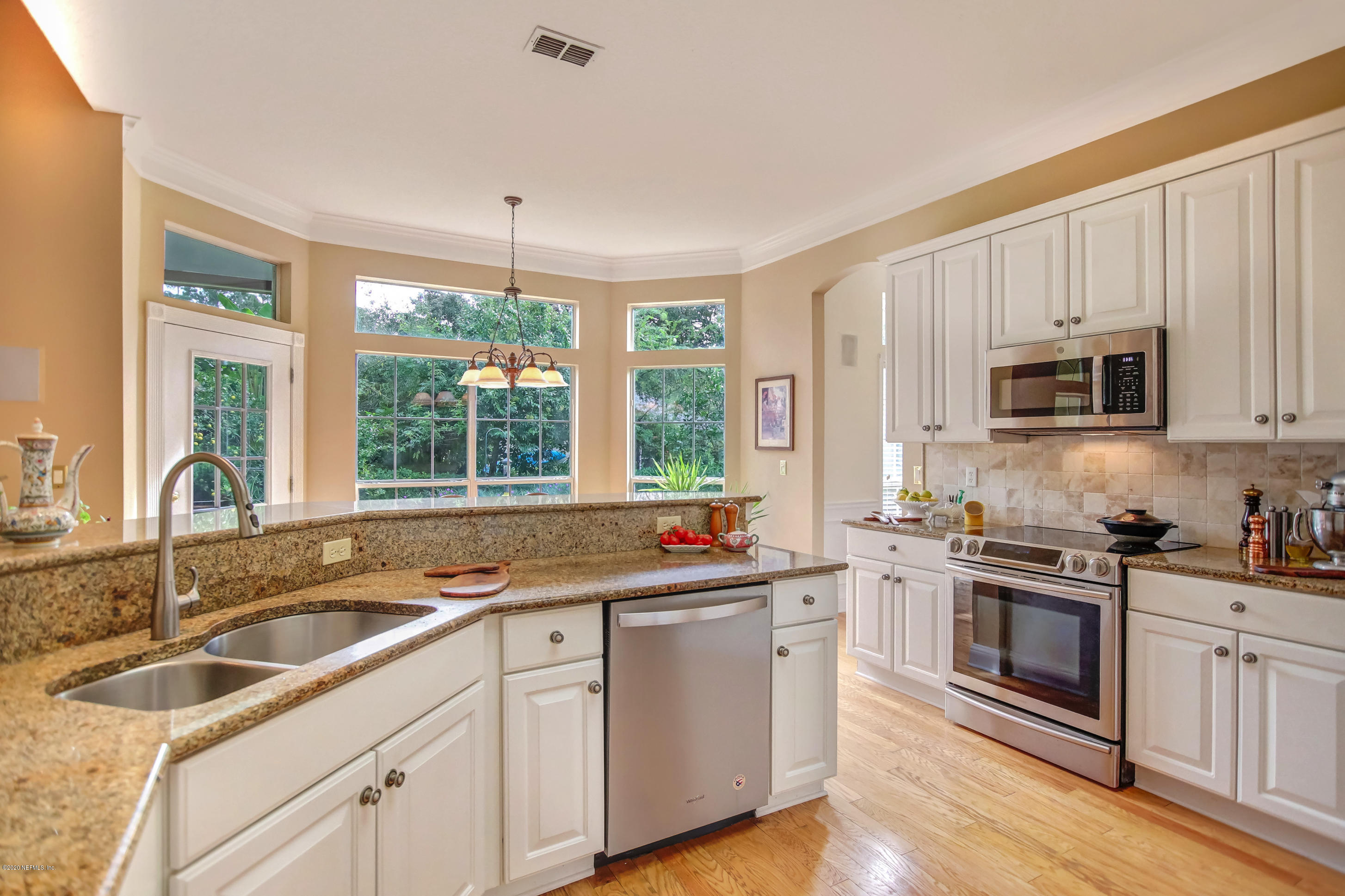 496 Big Tree Road Ponte Vedra Beach, FL 32082 - Photo 12 of 35 Stainless steel appliances