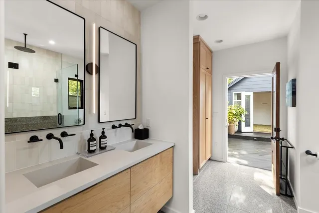 $800,000 | 1329 4th Avenue North, Nashville, TN 37208