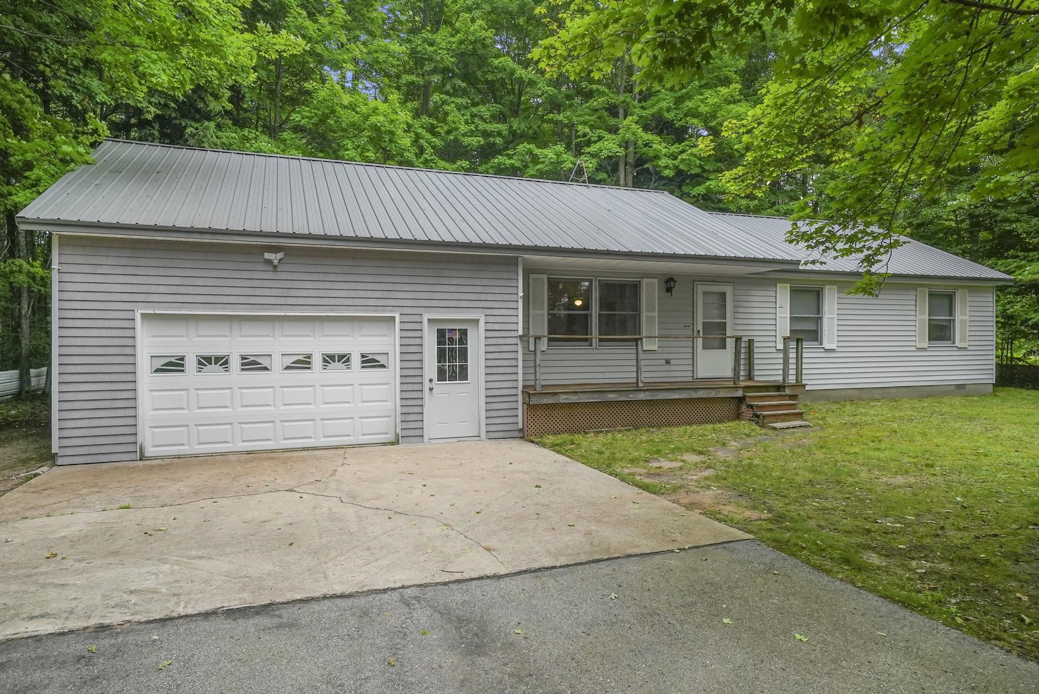 18320 Fewins Road Interlochen, MI 49643 - Photo 1 of 52 1948346-0a8d317f-ede4-4abe-83f3-e1303e156101.JPG