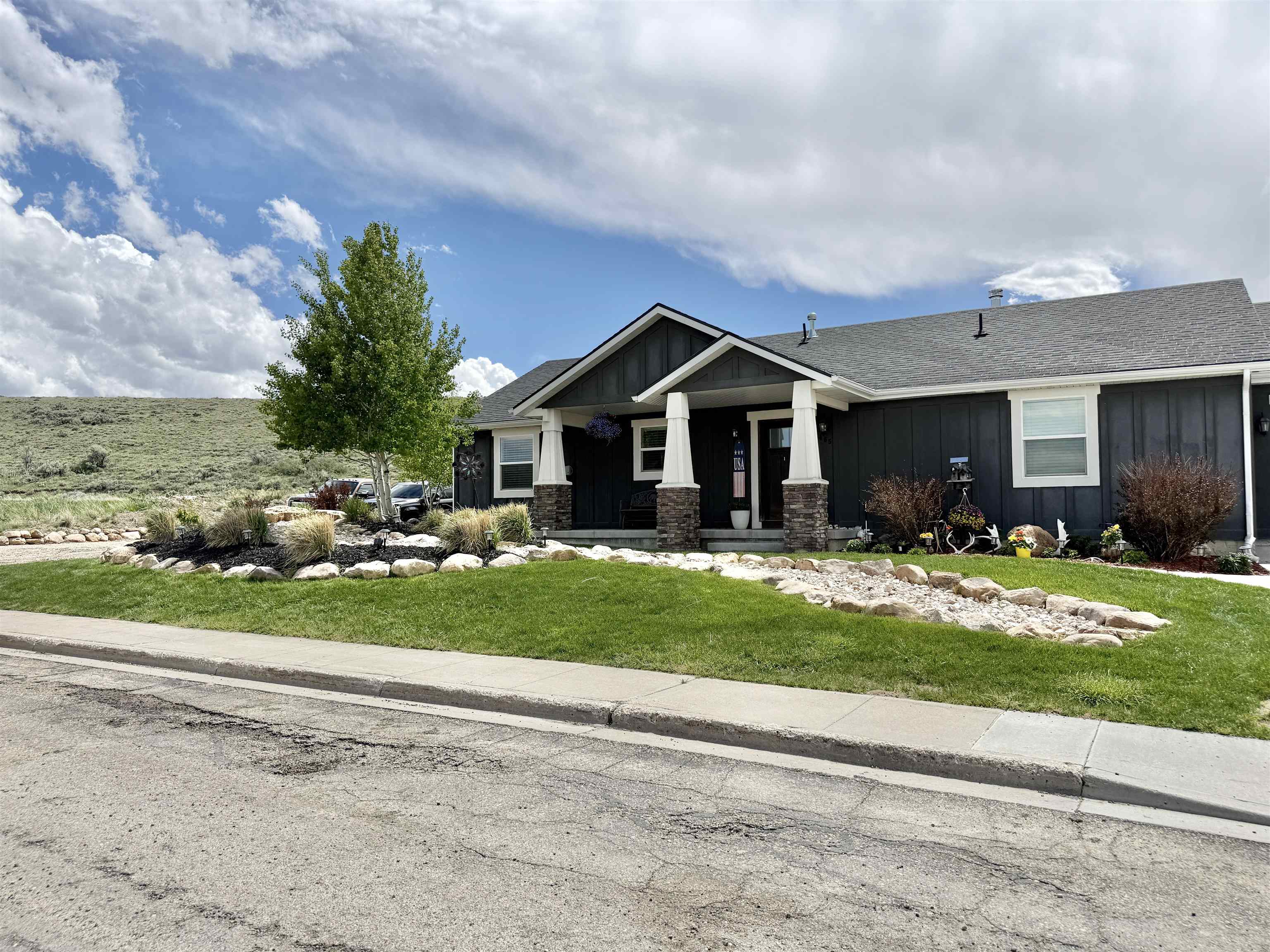 1465 Canyon Road Kemmerer, WY 83101 - Photo 2 of 36