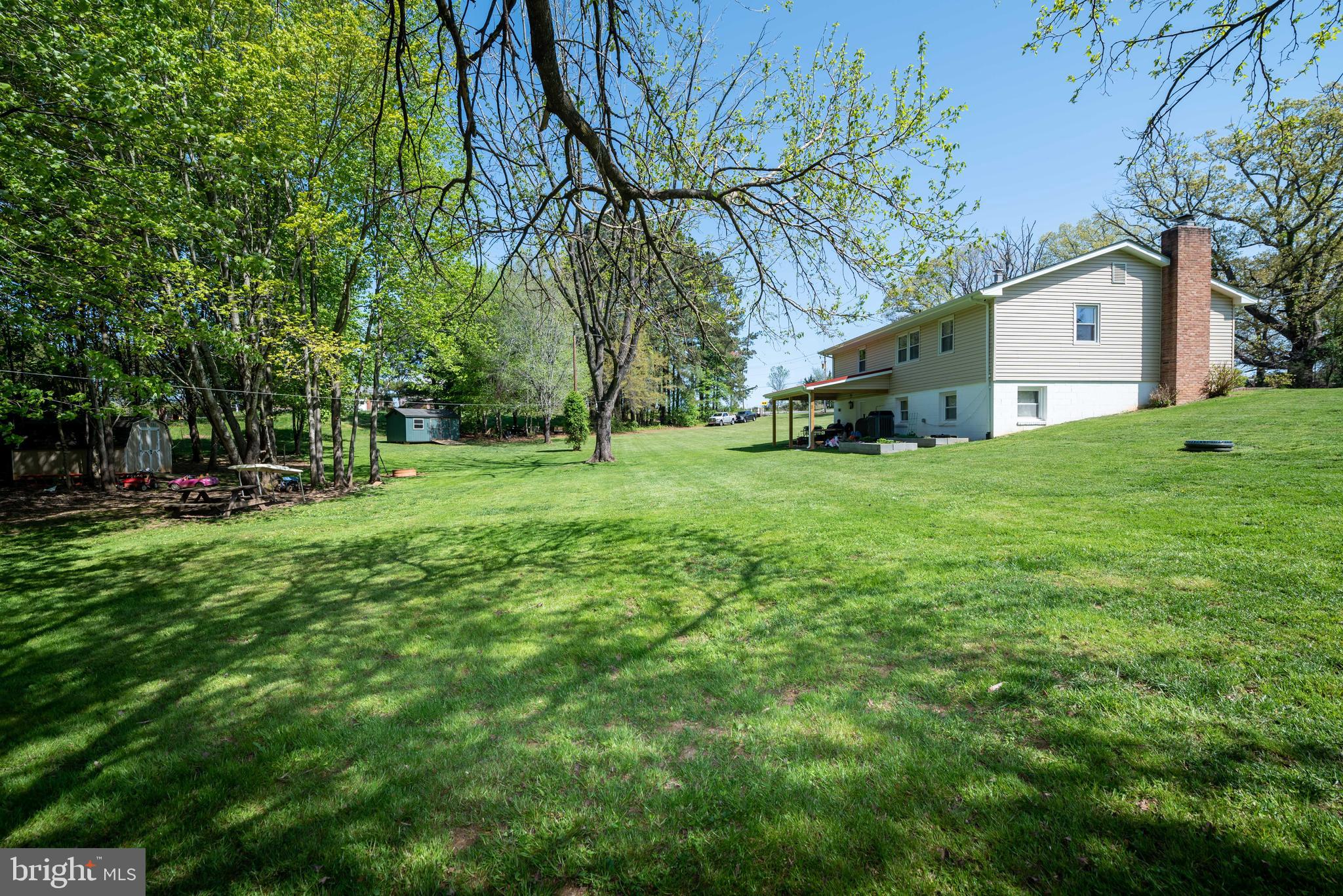 1691 Hartwood Road Fredericksburg, VA 22406 - Photo 25 of 29
