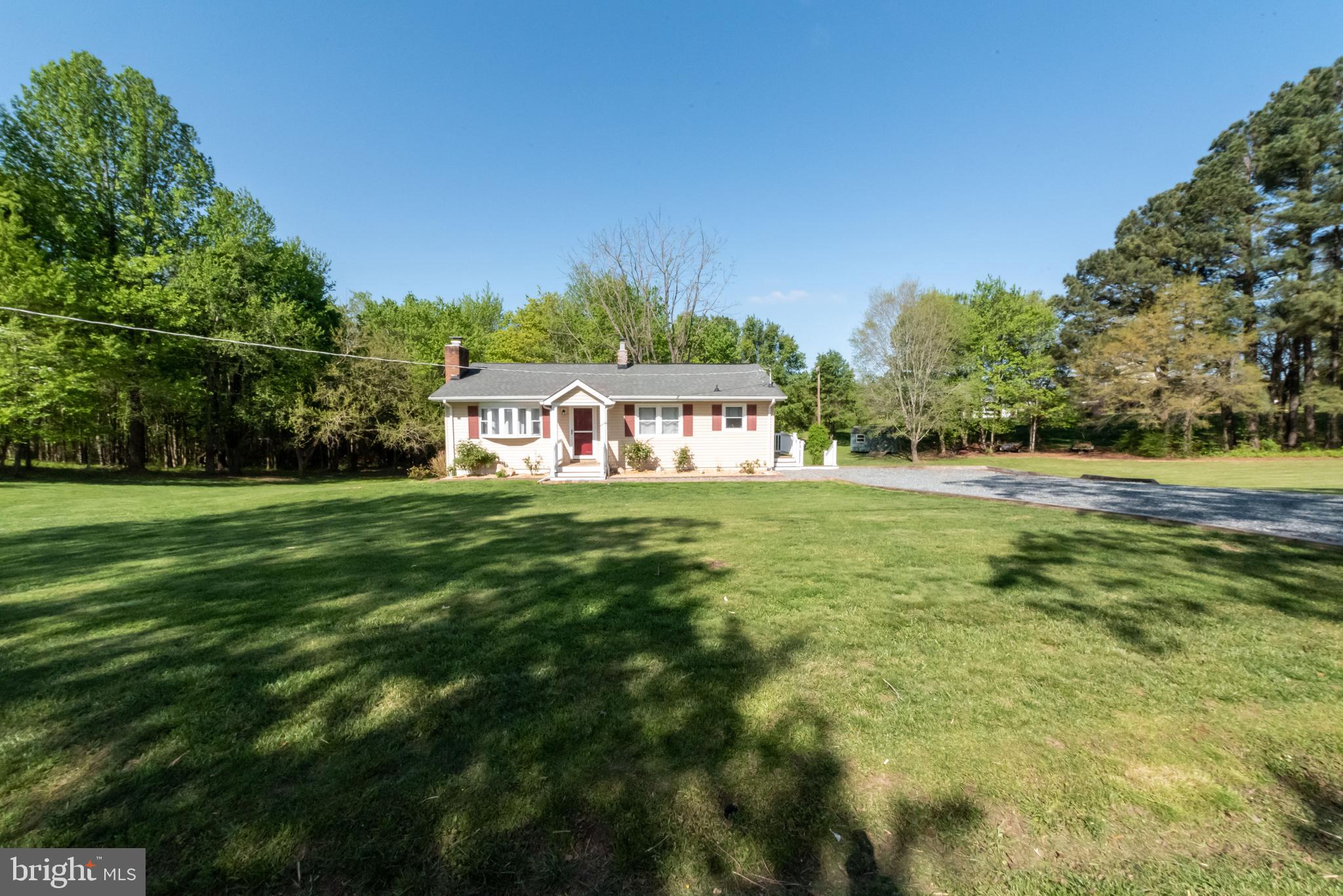 1691 Hartwood Road Fredericksburg, VA 22406 - Photo 3 of 29