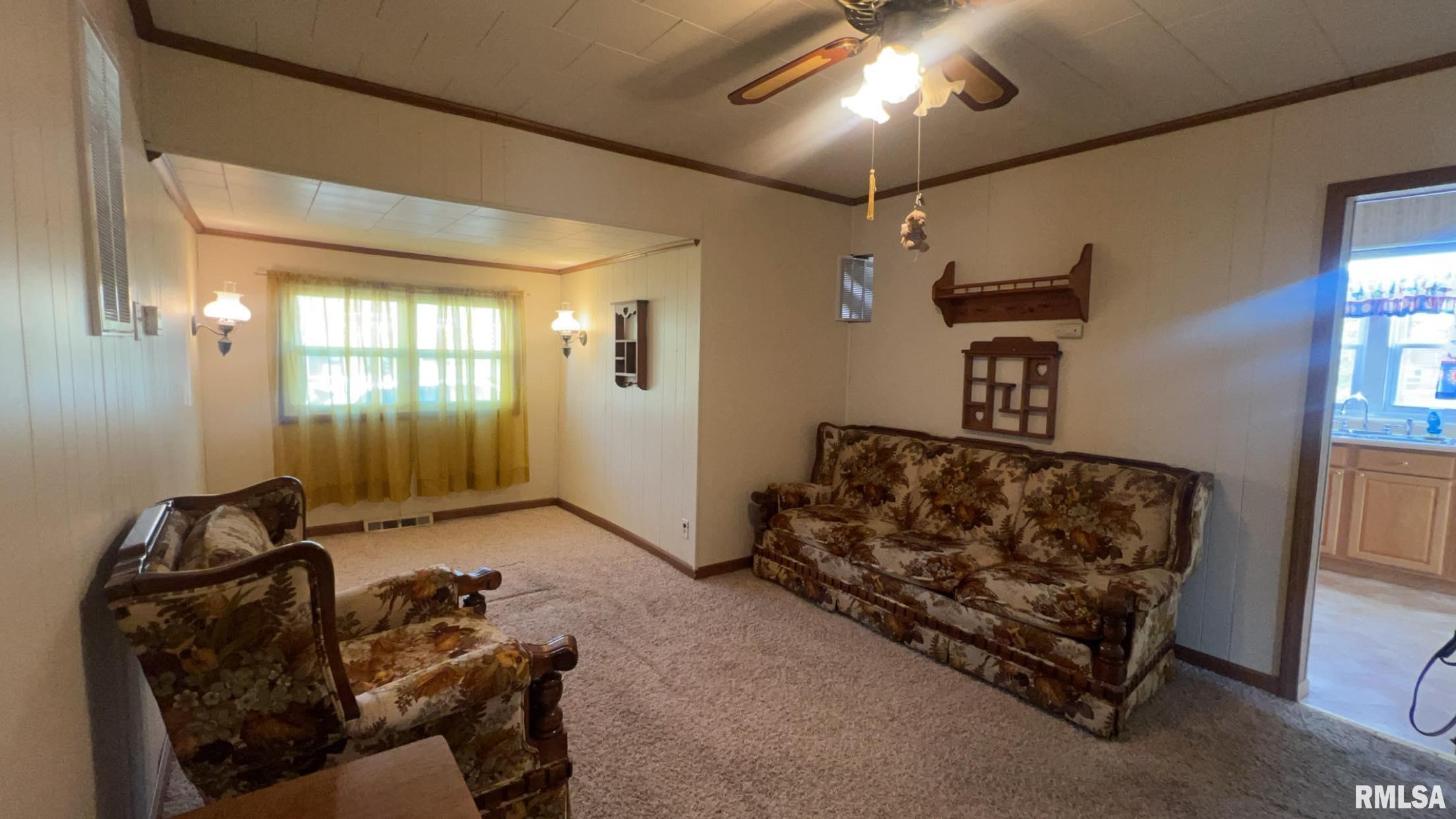 606 South State Street Christopher, IL 62822 - Photo 7 of 20 Gallery Image 7