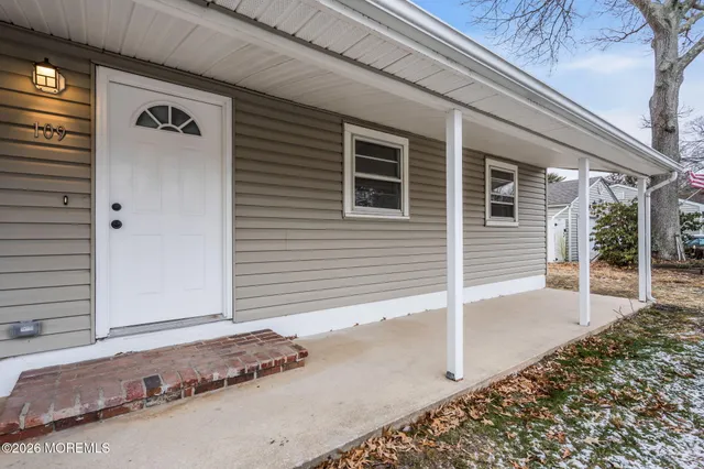 $549,990 | 109 Laurel Boulevard, Lanoka Harbor, NJ 08734