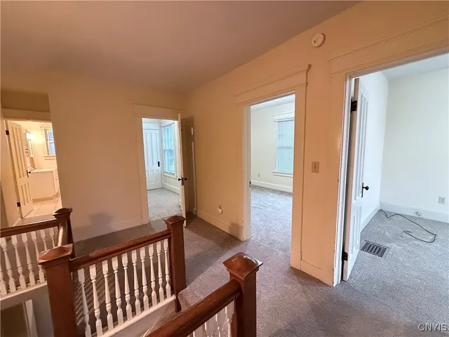 $1,600 | 56 East 5th Street, Unit 54, Oswego, NY 13126