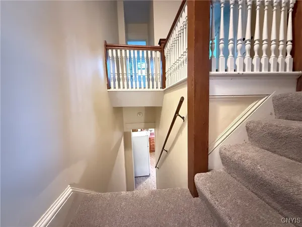 $1,600 | 56 East 5th Street, Unit 54, Oswego, NY 13126