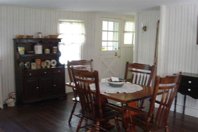 179 Font Grove Road Slingerlands, NY 12159 - Photo 5 of 7 Photo 5