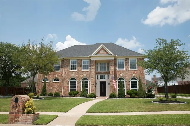 $6,750 | 200 Lovegrass Lane, Southlake, TX 76092