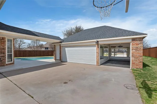 $6,750 | 200 Lovegrass Lane, Southlake, TX 76092