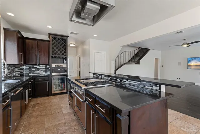 $6,750 | 200 Lovegrass Lane, Southlake, TX 76092