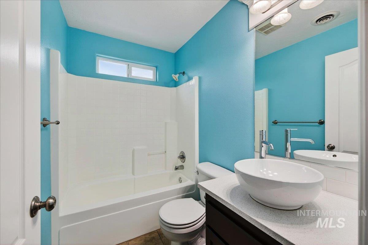 2208 South Alaska Way Meridian, ID 83642 - Photo 34 of 48