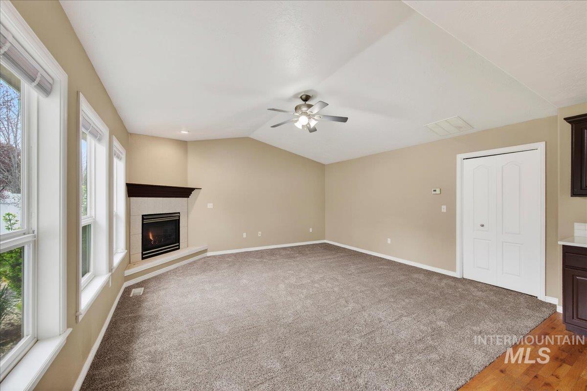 2208 South Alaska Way Meridian, ID 83642 - Photo 9 of 48