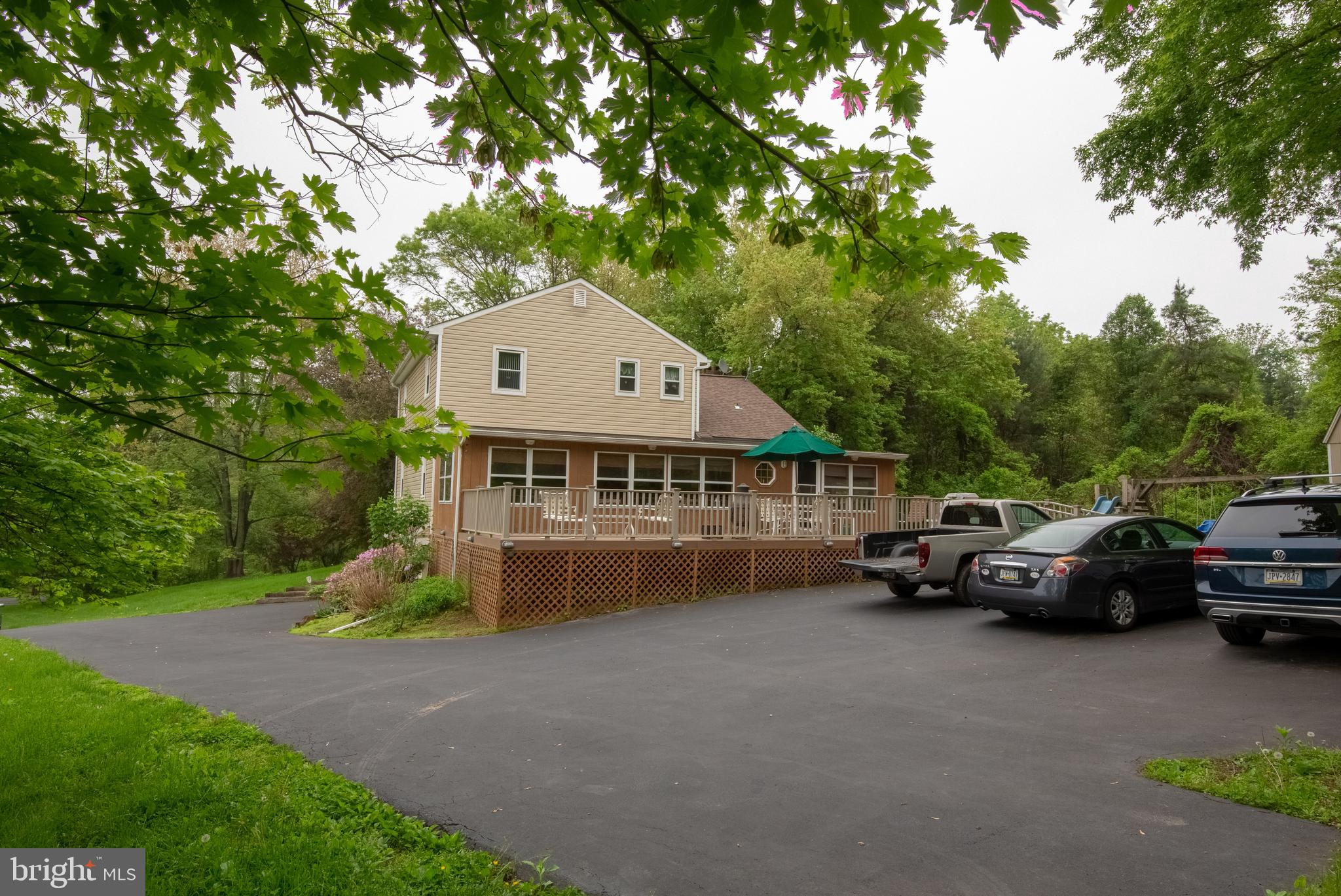688 Fulmer Road Pottstown, PA 19465 - Photo 2 of 30