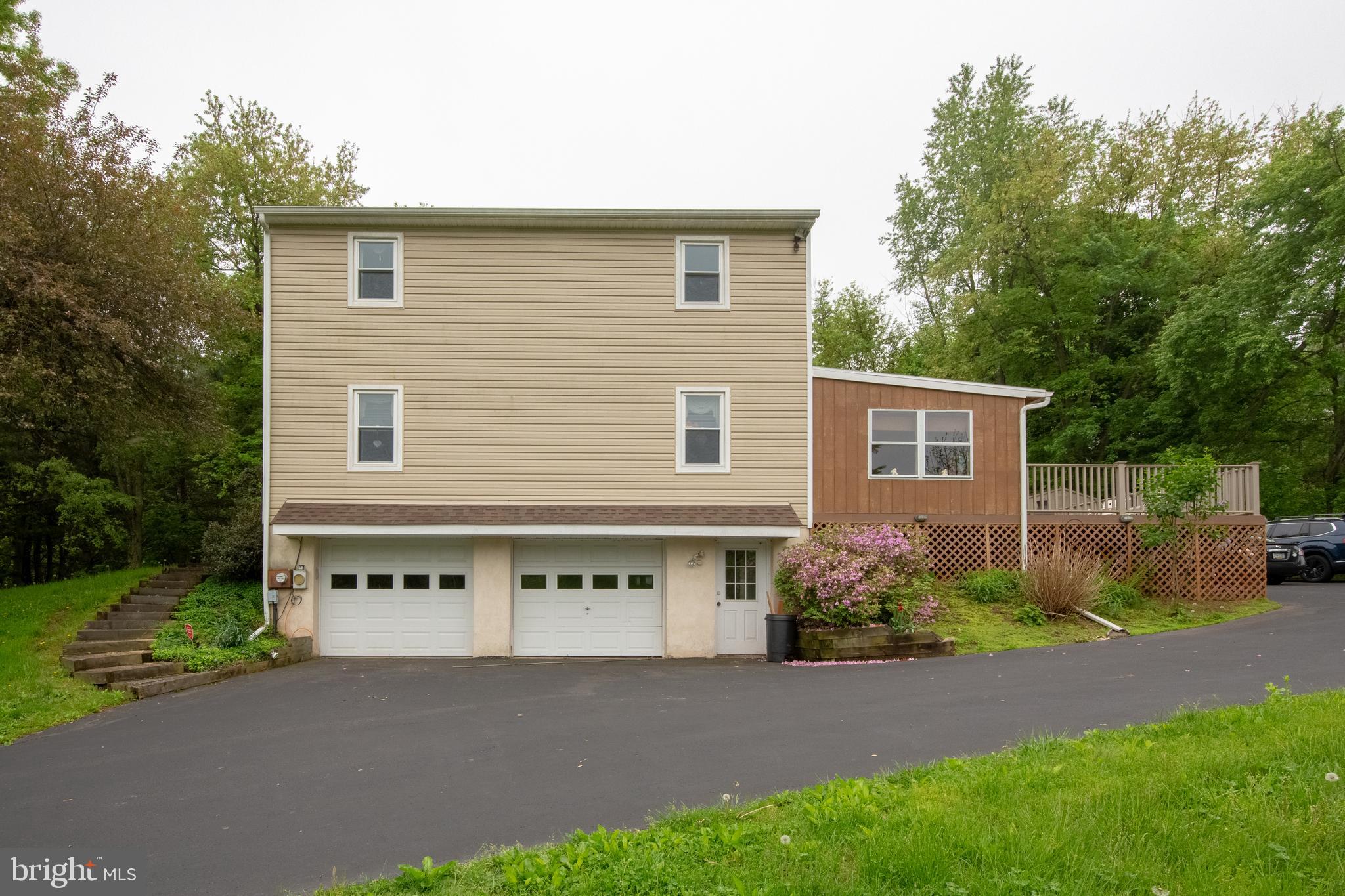 688 Fulmer Road Pottstown, PA 19465 - Photo 3 of 30