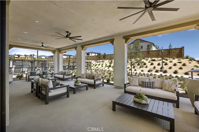 $676,990 | 16557 Stone Pne Lane, Fontana, CA 92336