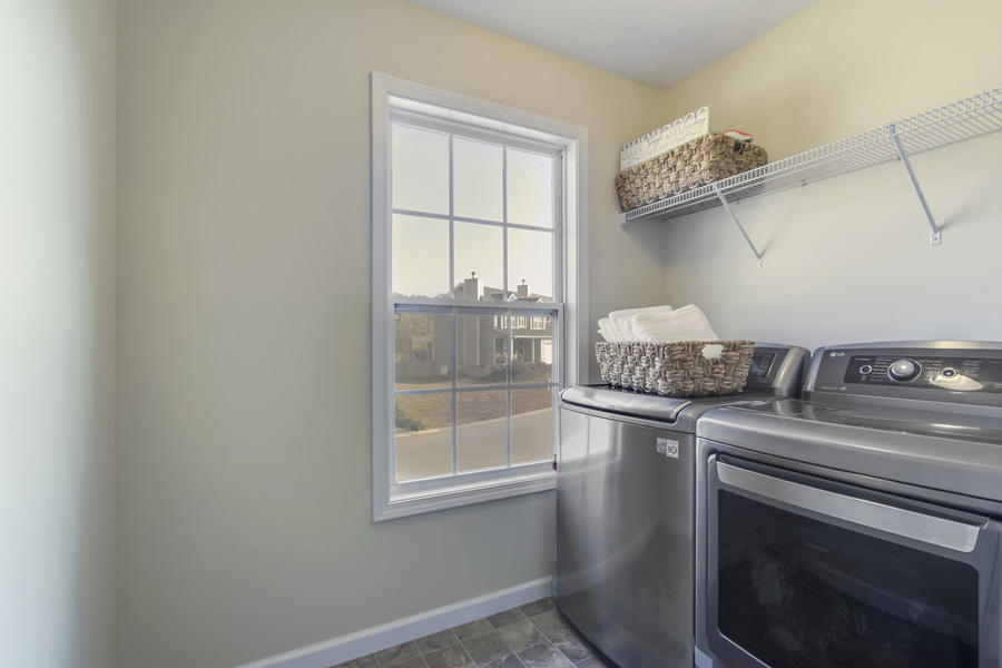 1821 Turning Point Road Powell, TN 37849 - Photo 31 of 34 31_TurningPointRoad_1821_Laundry