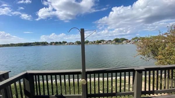 $274,989 | 5035 Spinnaker Lane, Unit C, Crown Point, IN 46307
