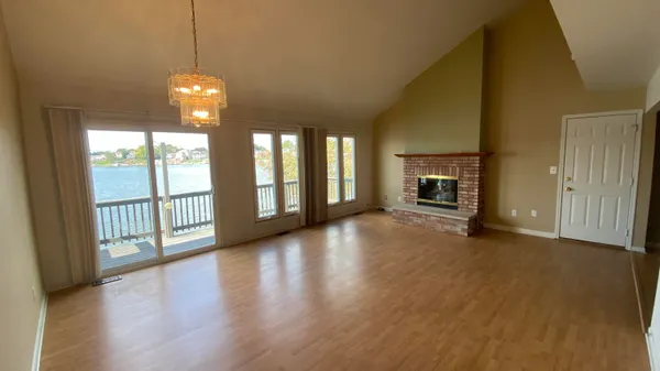 $274,989 | 5035 Spinnaker Lane, Unit C, Crown Point, IN 46307