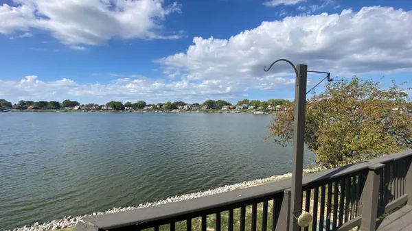 $274,989 | 5035 Spinnaker Lane, Unit C, Crown Point, IN 46307