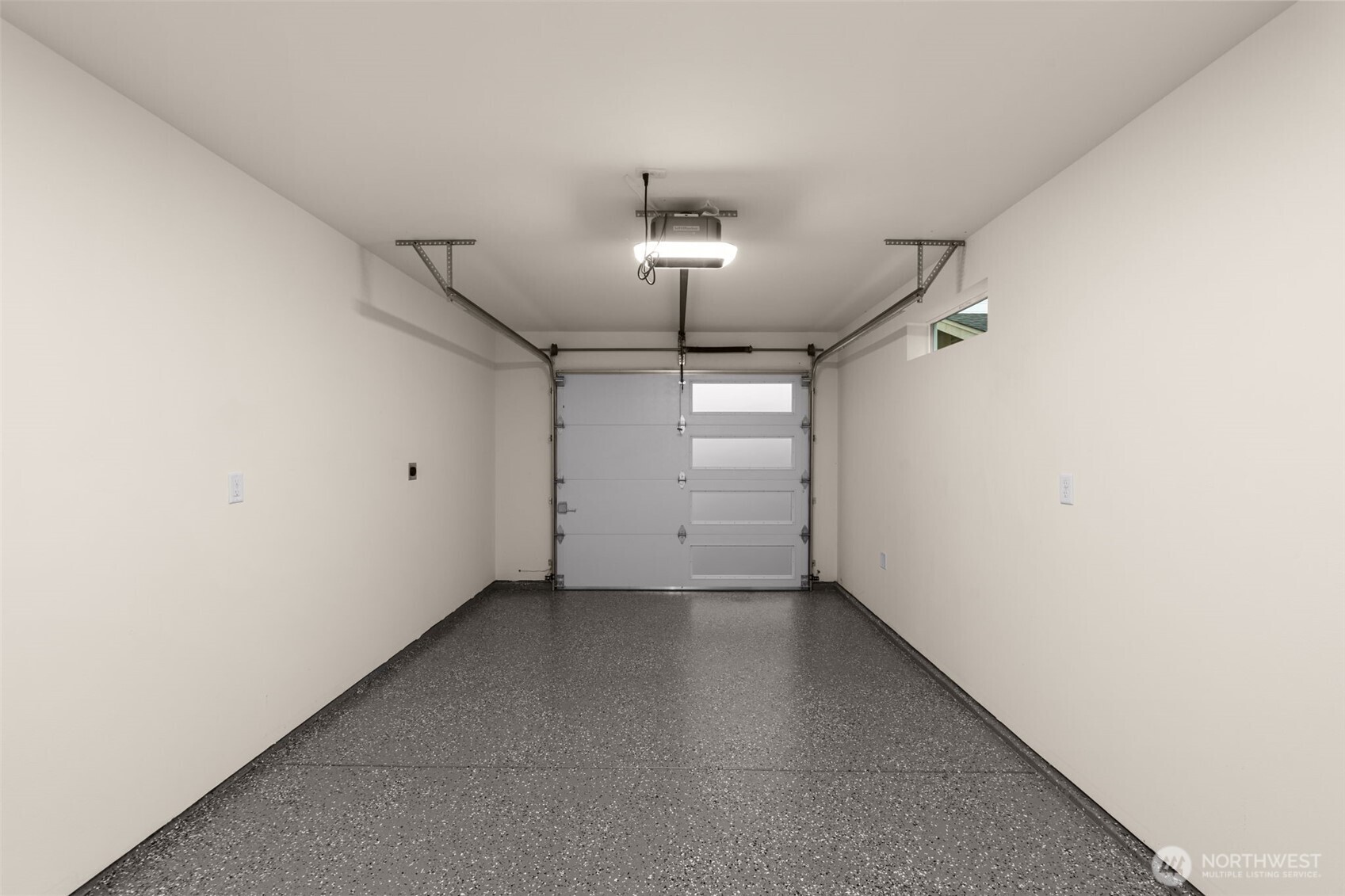 1109 26th Avenue South Seattle, WA 98144 - Photo 14 of 16 an empty room with windows and ceiling fan